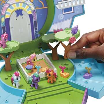 My Little Pony Mini World Magic Epic Crystal Brighthouse Toy, Buildable Playset with 5 Collectible Figures, for Kids Ages 5 and Up