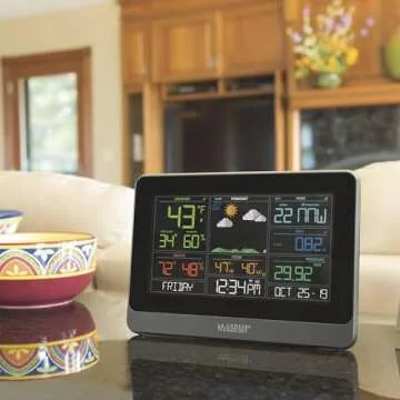 La Crosse C83100-INT WiFi Weather Station - Reliable Temperature Monitoring