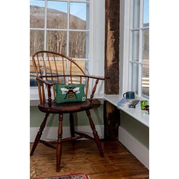 Chandler 4 Corners Artist-Designed Honey Bee Hand-Hooked Wool Decorative Throw Pillow (8 in x 12 in)...