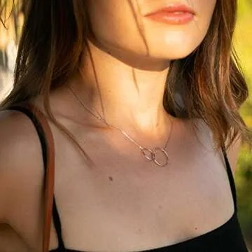 Dear Ava Necklace Gift For Women and Girls - Modern Jewelry Pendant Love Gifting Idea for Her with Heartfelt Card - Long Distance Gifts for Your Loving Ones Rose Gold