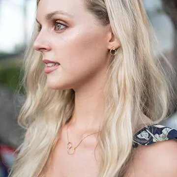 Dear Ava Necklace Gift For Women and Girls - Modern Jewelry Pendant Love Gifting Idea for Her with Heartfelt Card - Long Distance Gifts for Your Loving Ones Rose Gold