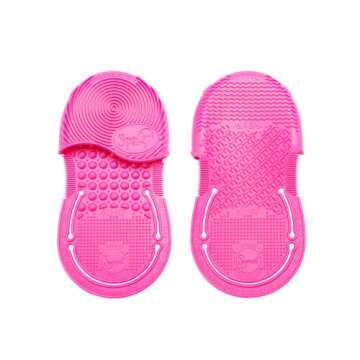 Sigma Spa® Express Travel Brush Cleaning Glove - Perfect for Cleaning Makeup Brushes On The Go