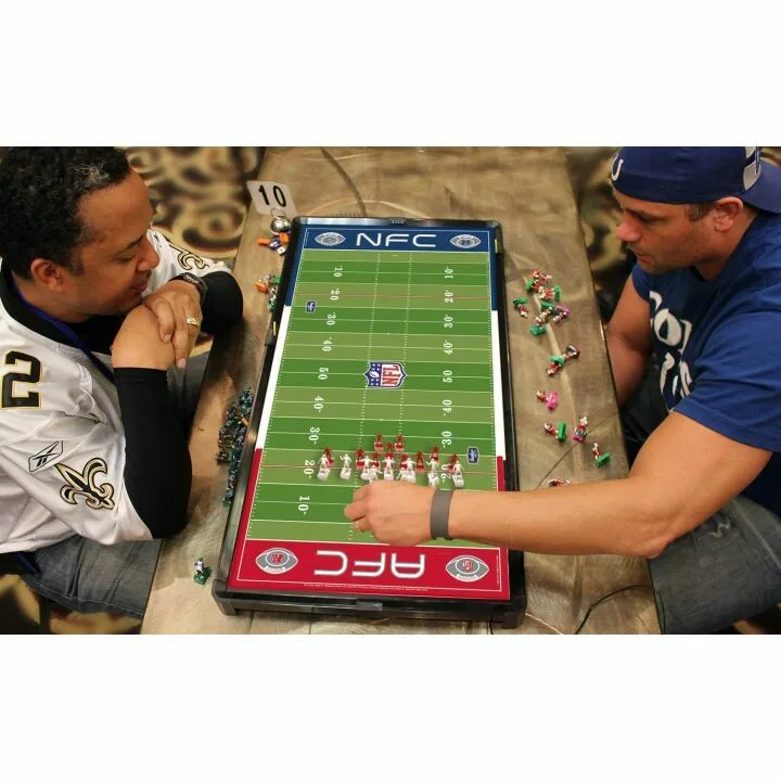 Tudor NFL Deluxe Electric Football Game Medium