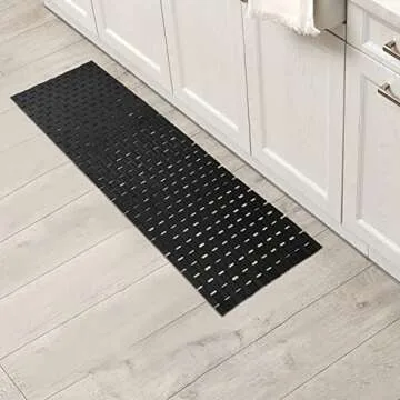 Stylish Bamboo Bath Mat - Non-Slip & Easy to Clean