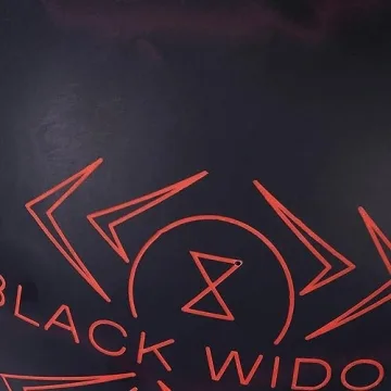 Hammer Bowling Black Widow 2.0 15lb - Unmatched Performance