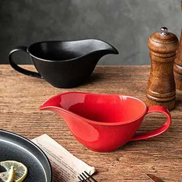 Sizikato Classic Porcelain Easy Pour Gravy Sauce Boat Creamer Pitcher. 7 Oz