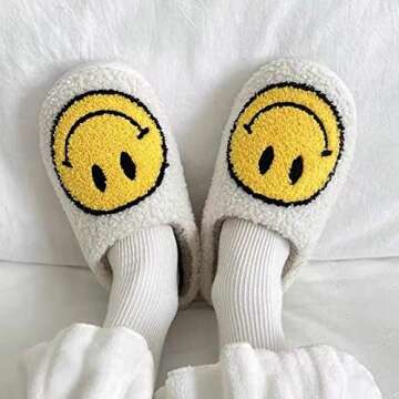 LEZIRTOI Retro Fuzzy Face Slippers for Women men， Womens Girls Cute Yellow the Lable Face House Slippers for Indoor Outdoor Pink/White/Black/Blue(Yellow,42/43)