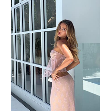 Trendy Y2K Two Piece Set with Lace Crop Camisole for Women