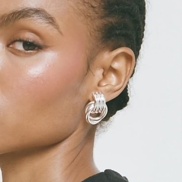 ENVYOU Geometric Gold Stud Earrings Chic Hypoallergenic Design