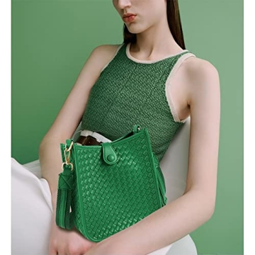SHARPAD Crossbody Bags for Women Trendy Fashion Handwoven leather Hobo Handbags With Adjustable Strap Shoulder Messenger Bag (Green)