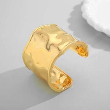 WOWORAMA Hammered Chunky Cuff Bracelet - Bold Style for Women