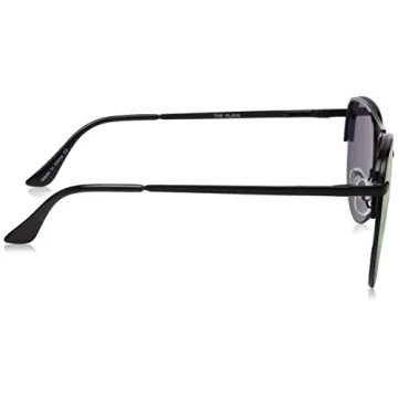 Stylish Quay Australia Playa Sunglasses for Women