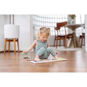 LOVEVERY Friends of All Shapes Puzzle for Toddlers 16 Months+