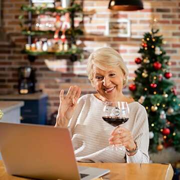 Gumry Mother's Day Birthday Gifts for Mom - Vintage Engraved Wine Glass in Gift Box