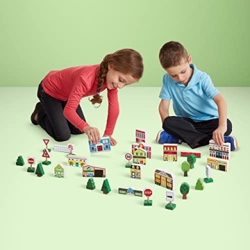 Melissa & Doug Wooden Town Play Set for Kids with Storage