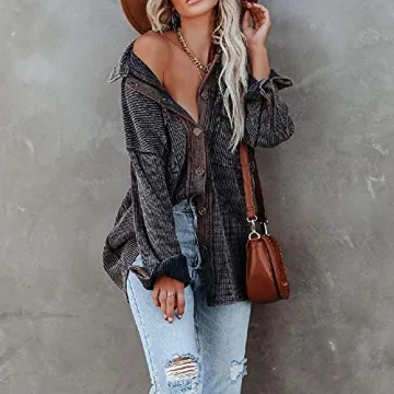 chouyatou Women's Vintage Spread Collar Waffle Knit Button Down Shirt Shacket Jacket (Medium, Black)