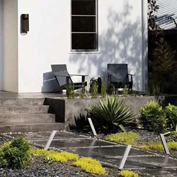 Hinkley 1548TT-LED Pathway Light for Elegant Outdoor Lighting