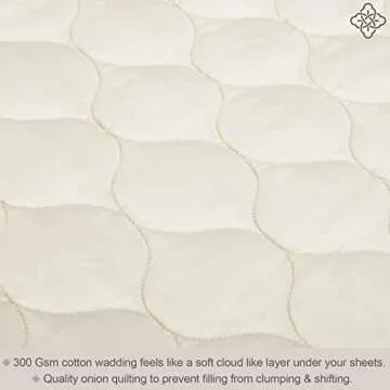 Bioweaves 100% Organic Cotton Mattress Pad Cover, GOTS Certified Cooling Quilted Fitted Mattress Topper & Protector with Soft Cotton Wadding - 20 Inch Deep Pocket, Queen