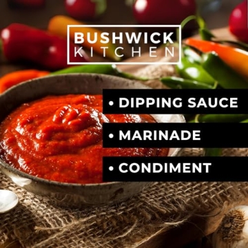 Weak Knees Gochujang Sriracha Hot Sauce 10.5oz Easy Squeeze Bottle