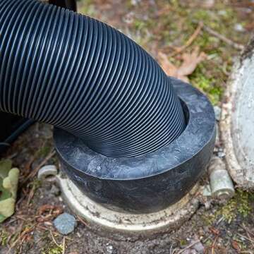Camco Sewer Hose Seal for Odor-Proof Dumping