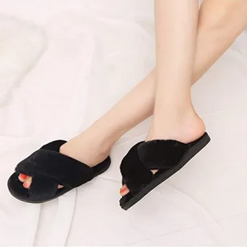 HUMIWA Faux Fur House Slippers for Optimal Comfort