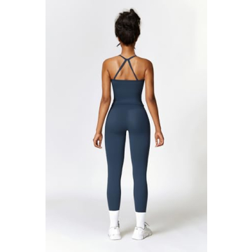 Stylish Women's Workout Set: Seamless & Flattering