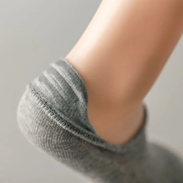 IDEGG No Show Socks for Men & Women - Invisible & Anti-Slid