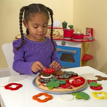 Melissa & Doug Felt Food Mix 'n Match Pizza Play Set for Kids