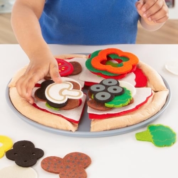 Melissa & Doug Felt Food Mix 'n Match Pizza Play Set for Kids