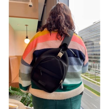 Sarah Wells Allie Sling Bag - Versatile, Insulated, Machine Washable