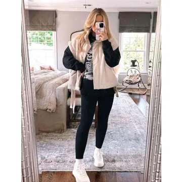 APAFES Women Oversized Fleece Vest Winter Warm Stand Collar Flysleeve Fuzzy Jackets Outerwear Coat with Pockets(0970-Apricot-L)