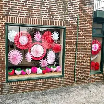 4-Piece Paper Strawberries, 8-10 Inches, Red Pink