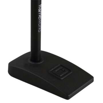 Focusrite Scarlett 18i20 Bundle with Gator Microphone Stand