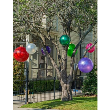 Durable Inflatable Christmas Ornaments for Outdoor Fun