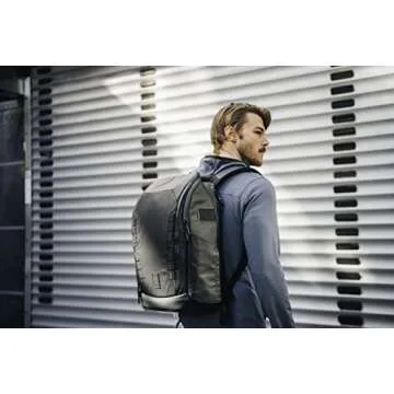 NOMATIC Peter McKinnon Camera Pack 25L, Ladder - DSLR Camera Backpack for Men And Women, Extra Large Photography Bag, Travel Camera Backpack, Weekend Bag