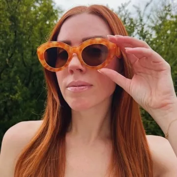 AIEYEZO Oversized Cat Eye Sunglasses for Women Cute Oval Thick Frame Cateye Sun Glasses Chic Retro Style Shades (Orange Leopard)