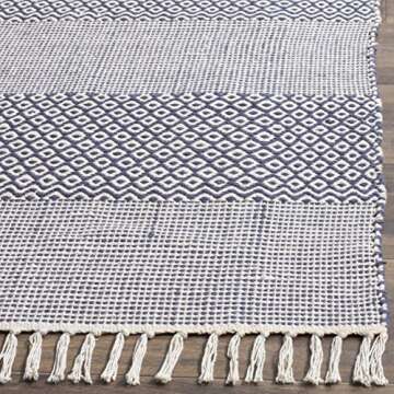 SAFAVIEH Montauk Accent Rug: Stylish Cotton Design