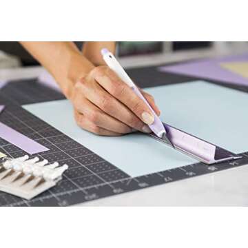Cricut TrueControl Knife Kit - For Use As a Precision Knife, Craft knife, Carving Knife and Hobby Knife - For Art, Scrapbooking, Stencils, and DIY Projects - Comes With 5 Spare Blades - [Lilac]