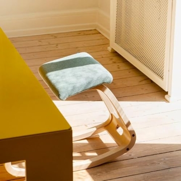 Varier Variable Balans Original Kneeling Chair by Opsvik