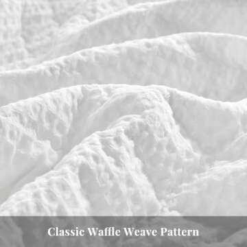 WARMDERN Waffle Weave Quilt Set King Size, Soft Lightweight Summer Classic Checkered Quilt White Bedding Bedspread Coverlet for All Seasons, Includes 1 Quilt (106" x 96") + 2 Pillow Shams (20" x 36")