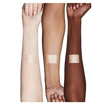 MAC Show Gold Highlighter - Illuminating Skin Finish