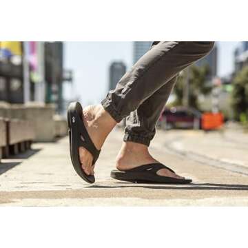 OOFOS OOriginal Recovery Sandal, Black - Women’s Size 11, Men’s Size 9
