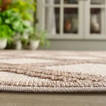 SAFAVIEH Stylish Outdoor Area Rug - Durable & Washable