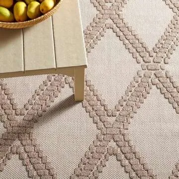 SAFAVIEH Stylish Outdoor Area Rug - Durable & Washable