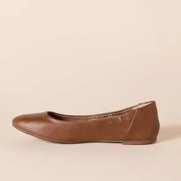 Amazon Essentials Women's Belice Ballet Flat, Chestnut Brown Faux Leather, 10.5