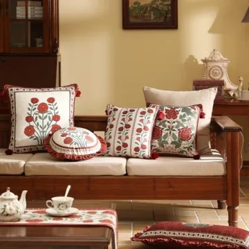 bilin gaier Velvet Floral Throw Pillow Covers for Home