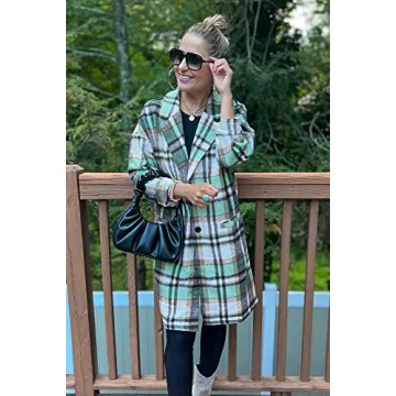 Trendy Women's Plaid Shacket Jacket with Pockets