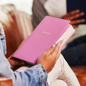 NKJV, Gift and Award Bible, Leather-Look, Pink, Red Letter, Comfort Print: Holy Bible, New King James Version