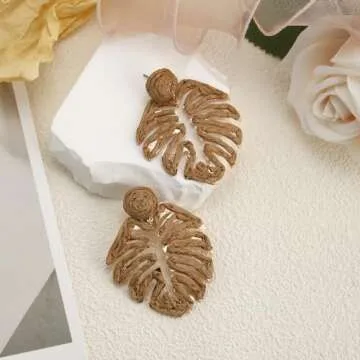 RUOFFETA Raffia Palm Leaf Earrings, Raffia Straw Wrapped Monstera Drop Dangle Earrings Summer Tropical Beach Jewelry(Beige)