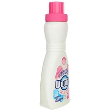 Woolite Delicates, Dermatologically Tested Liquid Laundry Detergent, Light Fresh Scent, 8 Loads, 16 Fl Oz, Hand & Machine Wash